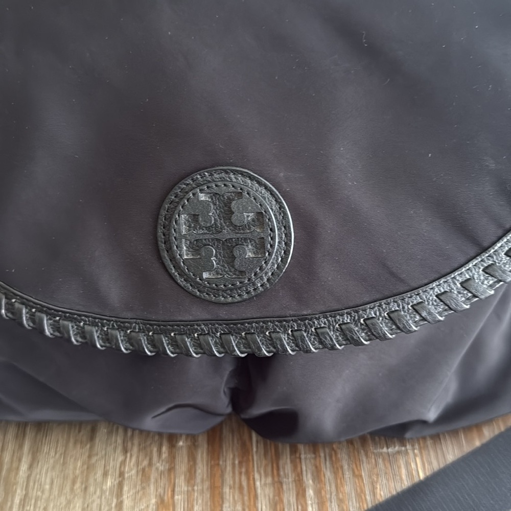Tory Burch Marion black nylon crossbody messenger diaper bag - Picture 2 of 16